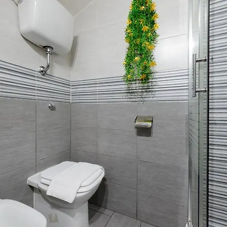 Apartment Chiaia Naples